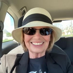 Meet your Posher, Patricia